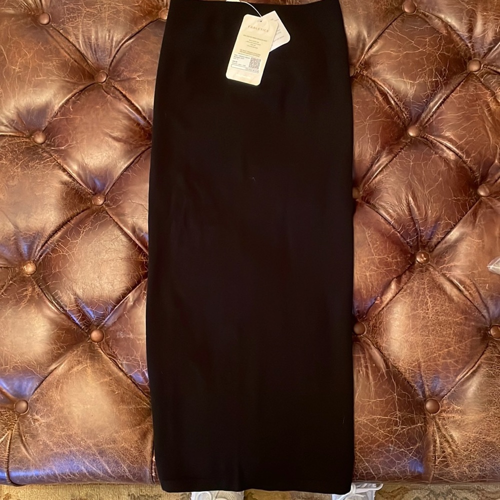 NWT Fabletics high waisted ribbed seamless skirt